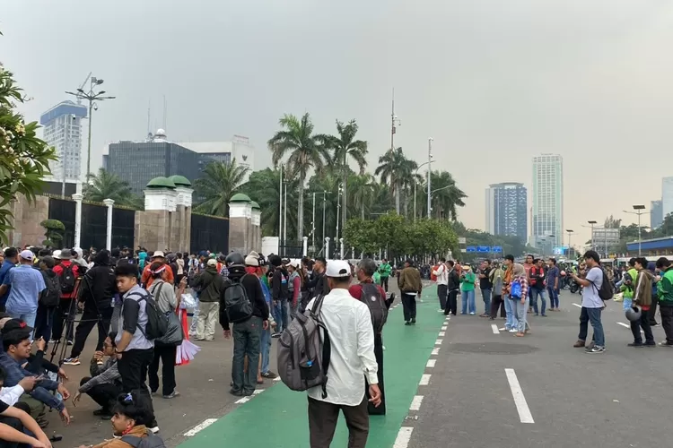 Demo digedung DPR RI