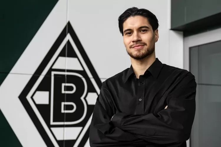 Pemain Timnas Indonesia Kevin Diks yang kini membela klub asal Jerman Borussia Monchengladbach.  (Instagram.com/@kevindiks2 - INDEPENDENMEDIA.ID)