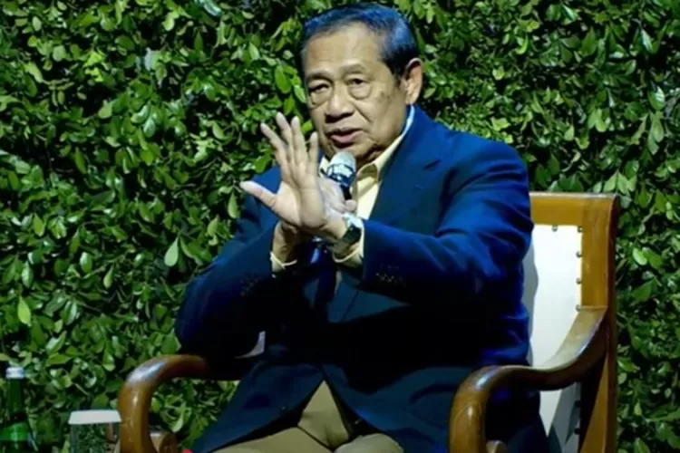 Peluncuran Lagu &lsquo;Save Our World&rsquo;, SBY Serukan Aksi Global Hadapi Perubahan Iklim. (Foto: Tangkapan Layar YouTube @Susilo Bambang Yudhoyono - INDEPENDENMEDIA.ID)
