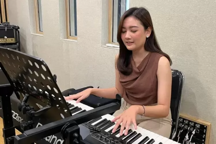 Meiska Adinda Rilis Single ‘Telat Cemburu’ Dengan Usung Nuansa Pop R&B ...