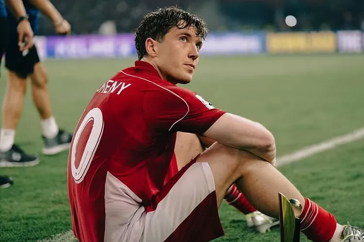 Pemain Timnas Indonesia dan Oxford United, Ole Romeny, dikabarkan akan bergabung dengan Persib Bandung untuk menggantikan Wiliam Marcilio. (Instagram.com @oleromeny)