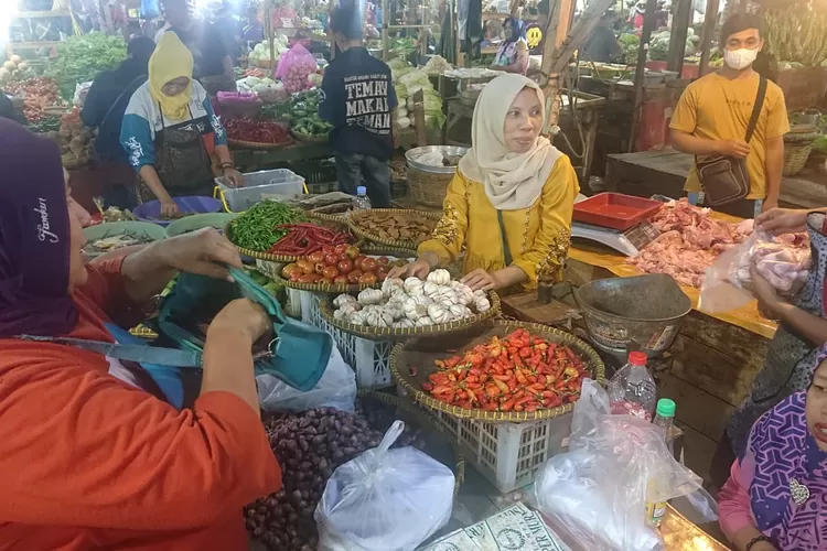 Pasokan Turun Harga Sayuran Di Purwakarta Melambung Naik Purwakarta