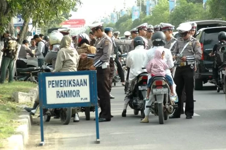Foto Ilustrasi - Telah terjadi penyerangan oleh pengendara motor di Operasi Patuh Nala 2025 Bengkulu Tengah.  (Facebook/DivHumasPolri)