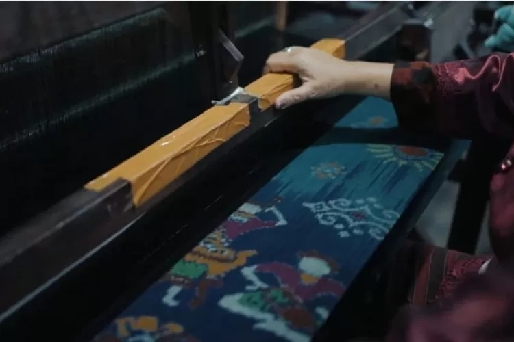 Produk tenun di Sentra Tenun Jembrana masih diproduksi dengan alat manual.  (Sentra Tenun Jembrana)