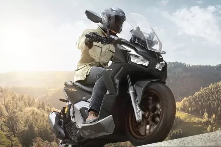 Tangkapan layar skutik Honda ADV 160.  (astra-honda.com)