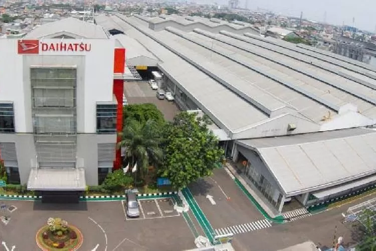 LOWONGAN KERJA: PT Astra Daihatsu Motor Rekrut Pegawai Baru, Untuk Lowongan Kerja Staff Administrasi (Frekuensinews.com)
