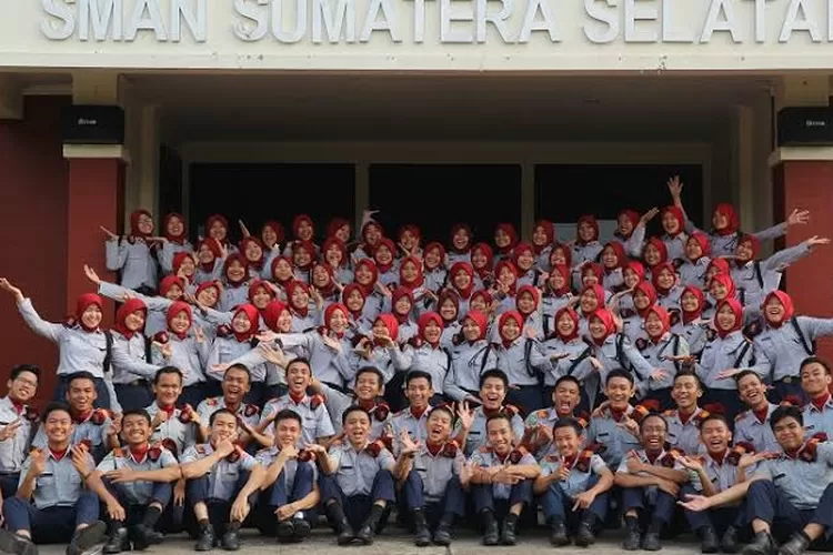 Luar Biasa, Ini 13 SMA di Palembang yang Masuk Dalam 1000 SMA Terbaik di Indonesia, Adakah Sekolahmu? (frekuensinews.com)