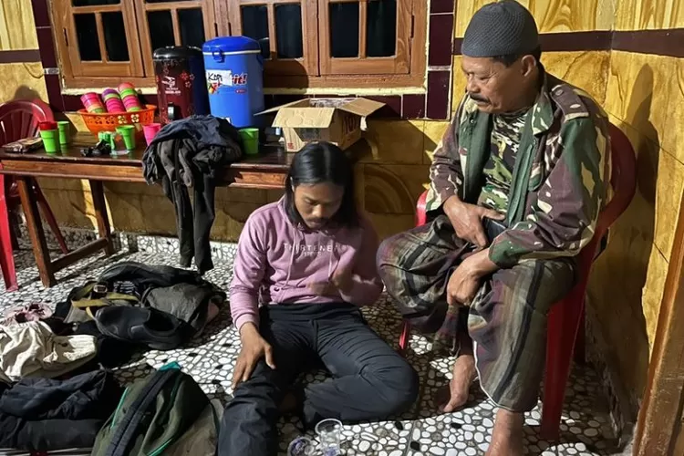 Pendaki Bukit Besar Meninggal, Tim Evakuasi Berjuang di Kegelapan (frekuensinews.com)