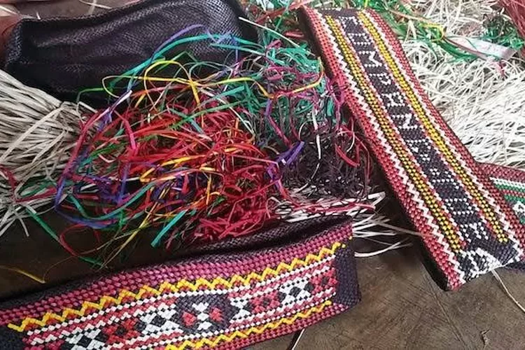 Mengenal Filosofi dan Makna Topi Re&rsquo;a, Warisan Budaya Khas Suku Manggarai