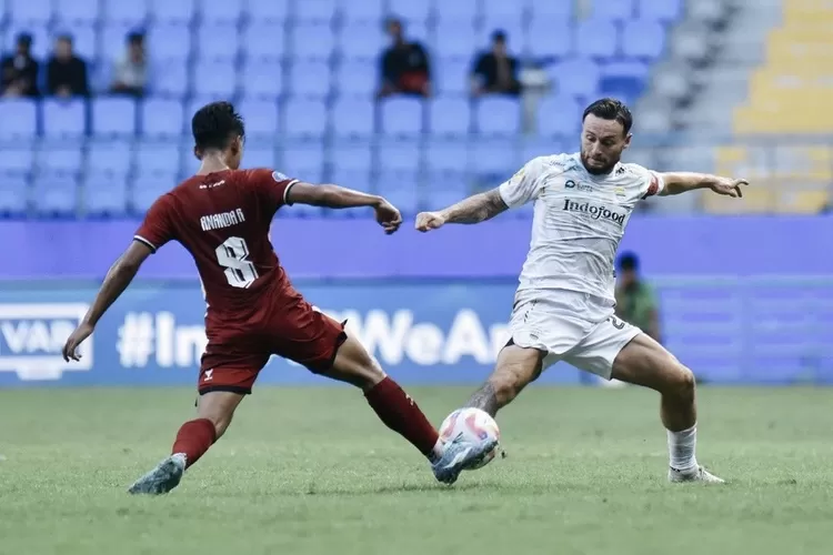 Duel Klasik Persib Bandung vs PSM Makassar di Pekan ke-21 Liga 1 2024-2025, Marc Klok Siap Tampil Spesial (frekuensinews.com)