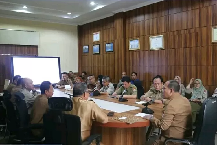 Pemkot Pagar Alam Bentuk Tim Antisipasi Banjir dan Kebersihan Jalan Strategis (frekuensinews)