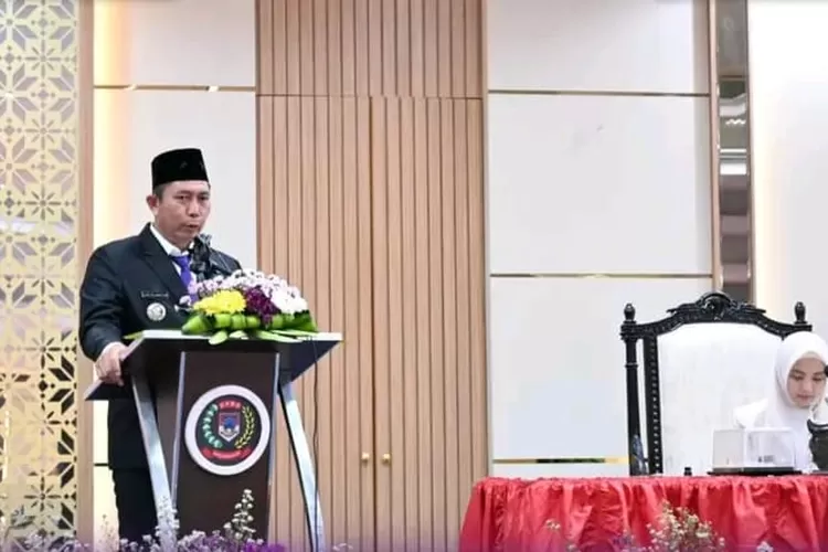 Wali Kota dan DPRD Pagar Alam Sahkan LPP APBD 2024, Tekankan Transparansi dan Percepatan Pembangunan (Frekuensinews )