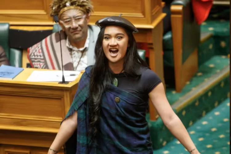 Profil Biodata Hana Rawhiti, Anggota Parlemen Selandia Baru dari Suku Maori Viral Protes RUU dengan Menarik Haka (Ist)