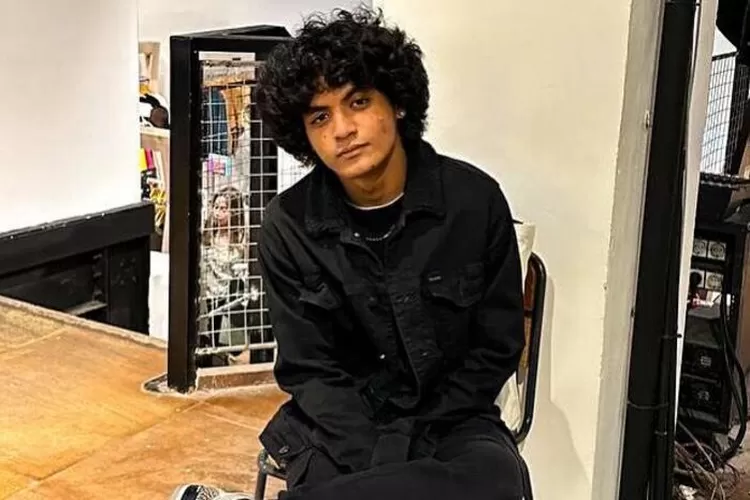 Vadel Badjideh  (Instagram @vadelbadjideh)