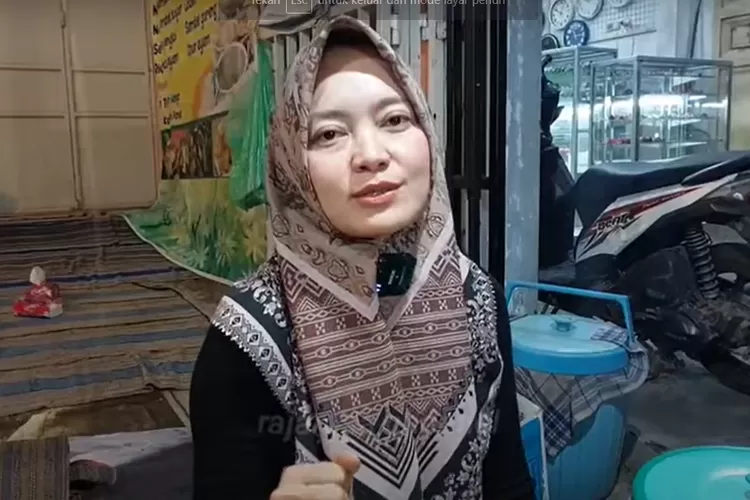 Laris Manis Wanita Ini Sukses Bisa Beli Mobil Pajero Hingga Raup Omzet