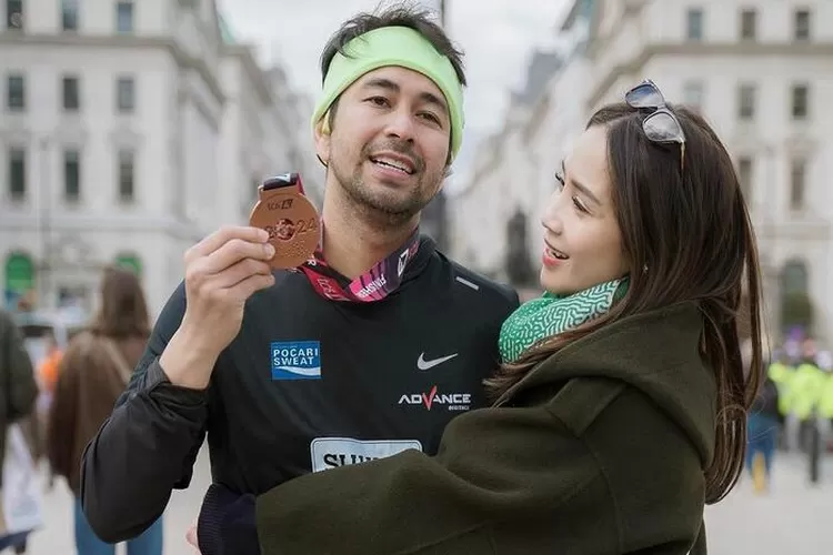 Nagita Slavina dan Raffi Ahmad. (Instagram @raffinagita1717)