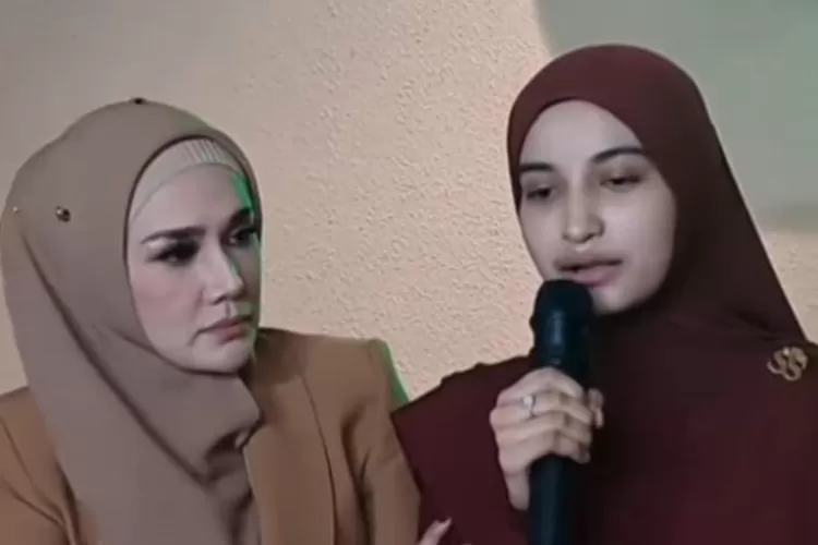 Cut Intan Nabila ungkap derita 5 tahun bersama Armor Toreador, kini jadi tersangka KDRT. Intan tegas lanjutkan proses hukum tanpa mundur. (Tangkap layar Instagram @kepoin_trending/ GoraJuara.com)