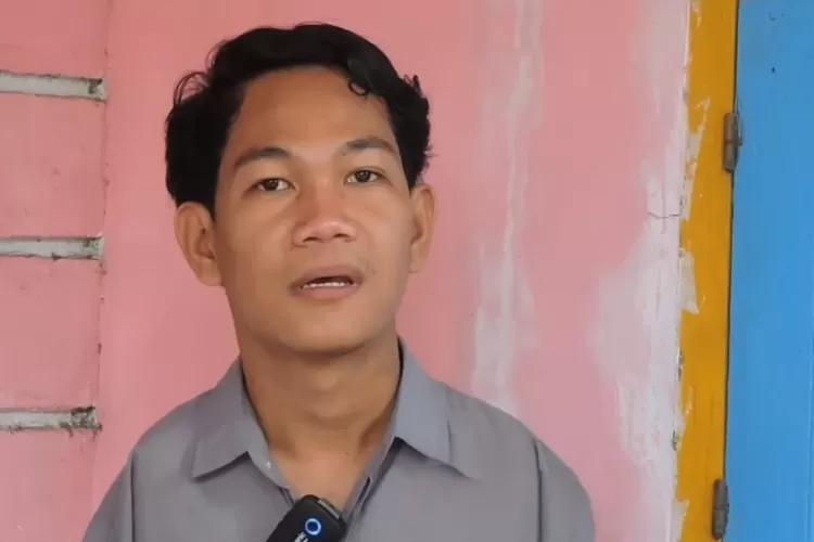 Sosok Agus Buntung, tersangka kasus dugaan rudapaksa terhadap mahasiswi. (Tangakapan layar YouTube Koranlombok)