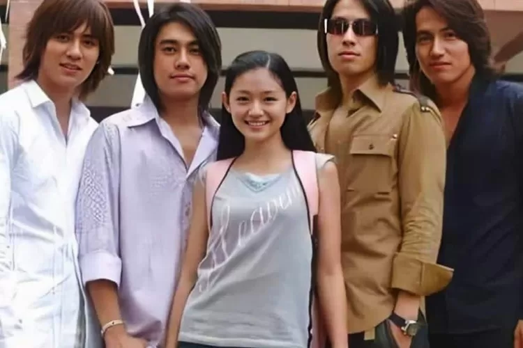 5 Soundtrack Meteor Garden (2001) yang dibintangi Barbie Hsu hingga Jerry Yan (Tangkapan layar Instagram @meteorgardentaiwan)