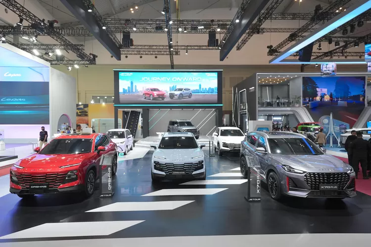 Tampilan booth Jetour di GIIAS 2025 (Ist)