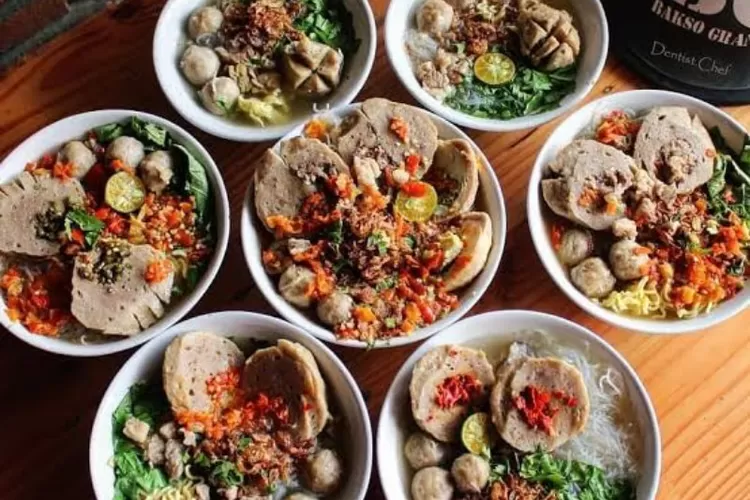 Rekomendasi Tempat Makan Bakso Terenak Di Kuningan Jawa Barat Dijamin