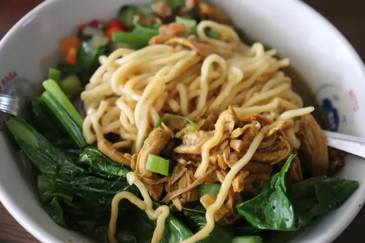 Tempat Makan Bakmi Legendaris di Bogor, Rasanya Sudah Terkenal Enak Sejak 40 Tahun Lalu