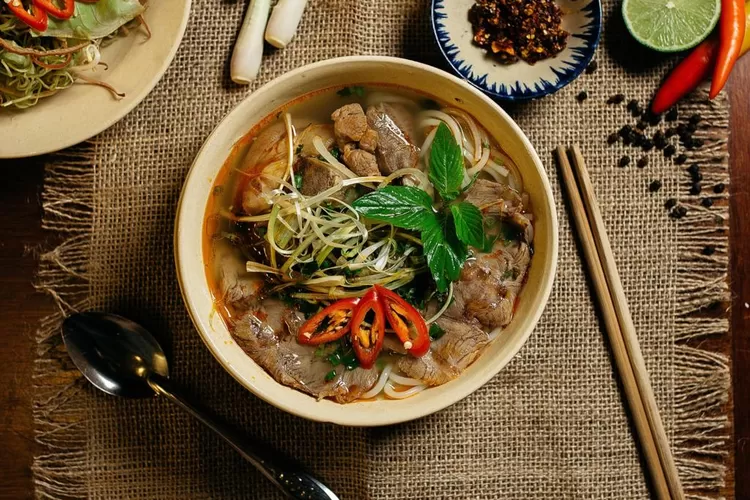 Soto Ayam Ceker Mas Agus Bogor, Tempat Kuliner Enak dengan Kuah Berempah, Cocok Buat Sarapan Pagi Lho!