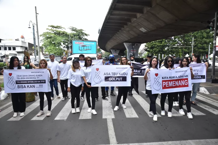 Berikan Kontribusi Langsung, TPN Ganjar Mahfud Gelar Posko Simpatik 3 Selama Libur Nataru