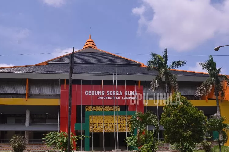 Daftar 5 kampus terbaik di Bandar Lampung versi Edurank (Unila)