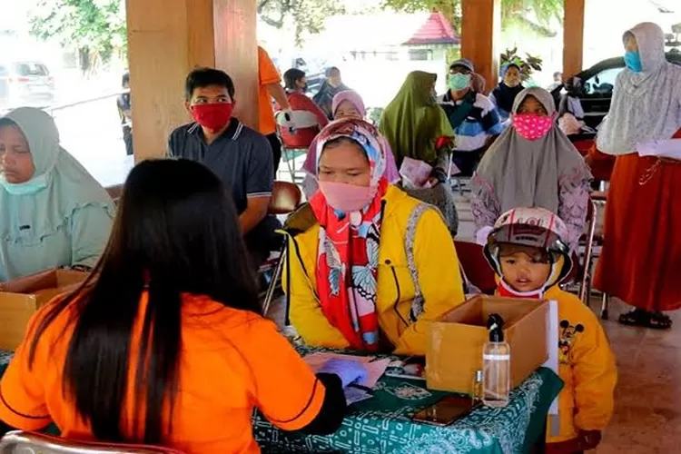 Ilustrasi alasan kenapa BPNT yang cair KKS hanya Rp 200 ribu dan via PT Pos Indonesia Rp 600 ribu. (Kemensos.)