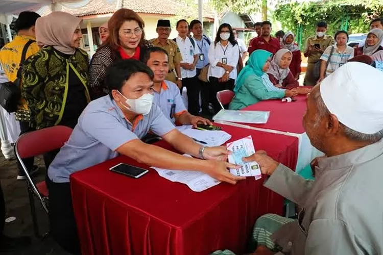 Daftar 3 BLT yang cair hari ini di tanggal 16 Mei 2024. (Kemensos.go.id)