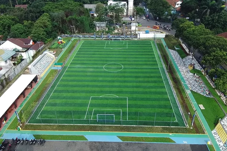 Pakai Lapangan Mini Soccer Taman Manunggal Kini Perlu Rogoh Kocek Rp60 Ribu Sampai Rp100 Ribu, Simak Cara Peminjamannya!