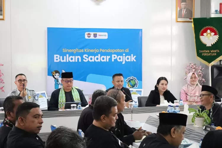  Samsat Kota Depok I menggelar Sosialisasi layanan Kesamsatan dengan peserta para Lurah di Kecamatan Sukmajaya, Cimanggis, Cilodong, Tapos, Beji dan Cipayung.