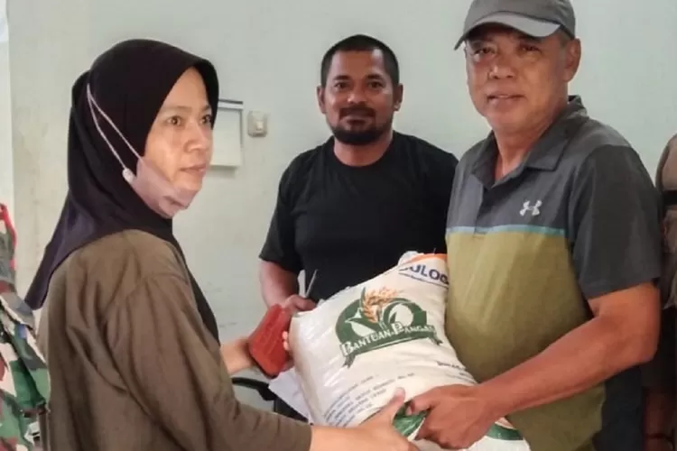 Alhamdulillah! Bansos BLT Rp400 Ribu dan MRP Pangan Beras 10 Kilogram Masih Cair di Bulan Juli Khusus KPM Kategori Ini (Polsek Cibungbulang)