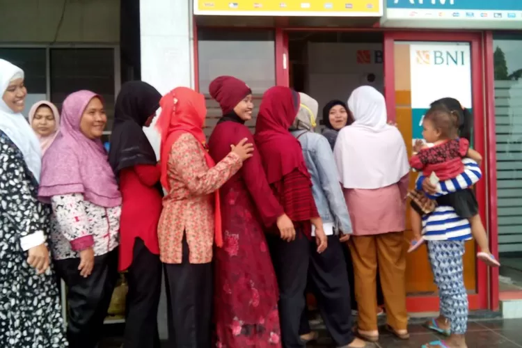 Terkuak! Bansos PKH Tahap 4 dan BPNT Tahap 5 Cair Bertubi-tubi Tanggal 15 Juli 2024 di Rekening KKS, Faktanya Begini (PKH Tegal)