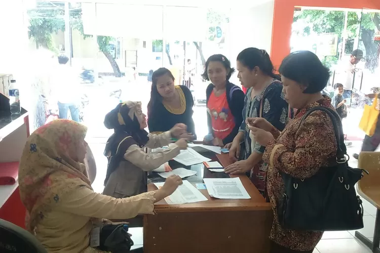 YES Akhirnya 2 Bantuan Langsung Tunai Cair Serentak Hari Ini 12 Juli 2024 Via Bank Himbara (PKH Menteng)