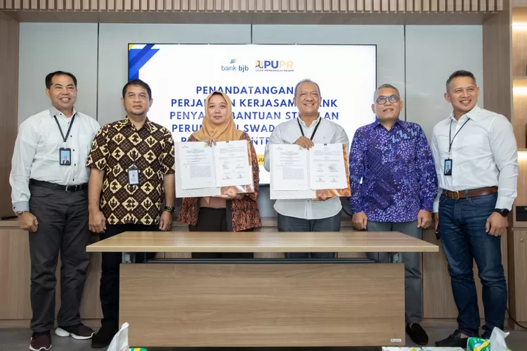 bank bjb Bersinergi dengan Kementerian PUPR, Salurkan&nbsp;Bantuan Stimulan Perumahan Swadaya&nbsp;di Wilayah Banten&nbsp;&nbsp;