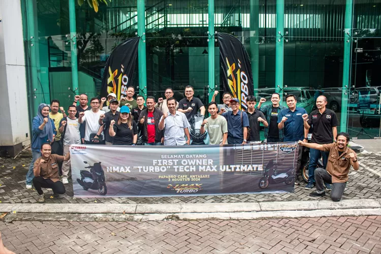 Yamaha Serahkan NMAX "TURBO" TECH MAX ULTIMATE ke Konsumen, Siap Berikan Sensasi Berkendara Baru