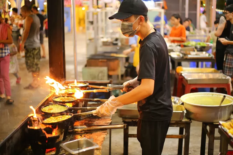 Berburu Kuliner di Bogor Permai, Spot Jajanan Streetfood yang Menggoda, Dijamin Bikin Kalap!