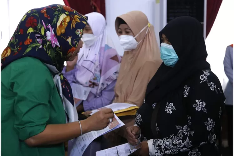 Bansos Rp 600.000 Khusus Bagi KPM yang Tidak Tercatat Penerima Bansos PKH BPNT 2024, Simak Syarat dan Ketentuannya di Sini (Kemensos)