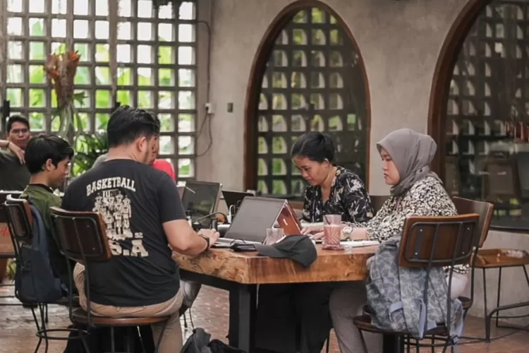 Rekomendasi 11 Coworking Space Terbaik di Bogor, Suasana Tenang Nyaman Buat Kerja!