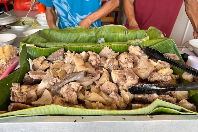 Tempat Sarapan Soto Kuning Enak dan Murah di Bogor Hanya 13 Ribu Rupiah Sudah Termasuk Nasi!