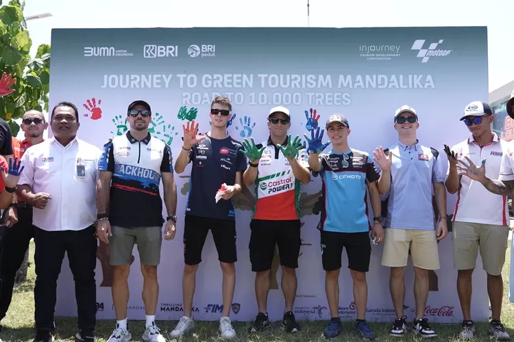BRI Dukung Pariwisata Hijau di Mandalika, Ajak Pembalap MotoGP Tanam 10.000 Pohon