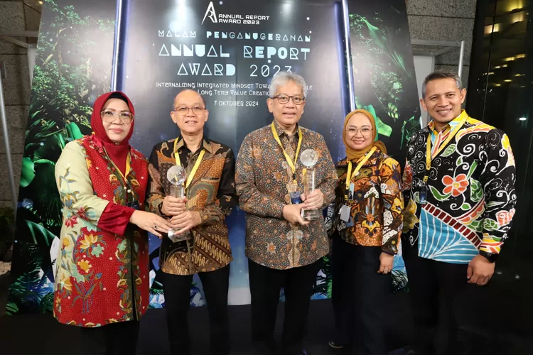 Penerapan Tata Kelola bank bjb dan bank bjb Syariah Diganjar Penghargaan ARA 2023