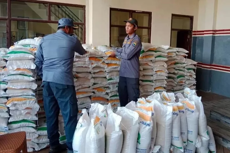 Ilustrasi -- Selamat! KPM PKH dan BPNT Bisa Dapat Bansos Tambahan Yang Akan Cair di Bulan Oktober (Facebook.com/@PKH dan BPNT Kemensos RI)