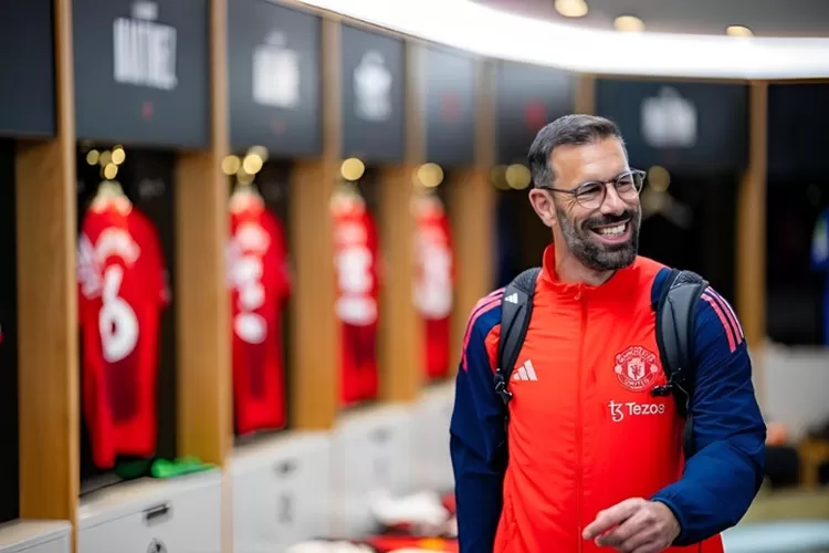 Profil Ruud van Nistelrooy, Pelatih Sementara Manchester United Pengganti Erik ten Hag (Instagran Ruud Van Nistelroy)