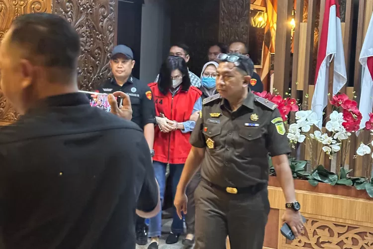 4 Fakta Meirizka Widjaja, Ibu Ronald Tannur Yang Jadi Tersangka Suap Hakim dan Terancam 15 Tahun Penjara (kejaksaan.go.id)