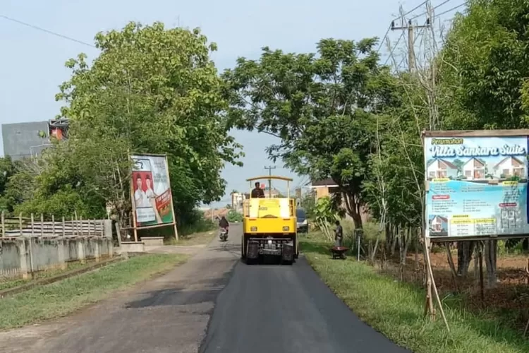 Mantap! Teddy Meilwansyah Bikin Jalan Dalam Kota Baturaja Mulus Tahun ini