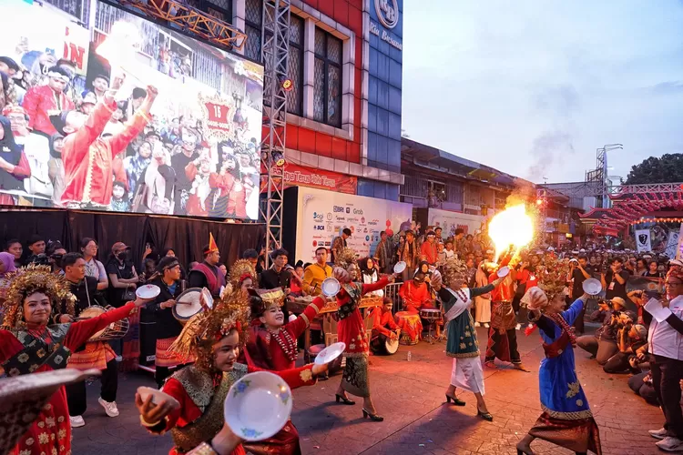 Ragam Kekayaan Budaya Nusantara Ditampilkan dalam Bogor Street Festival  CGM 2025