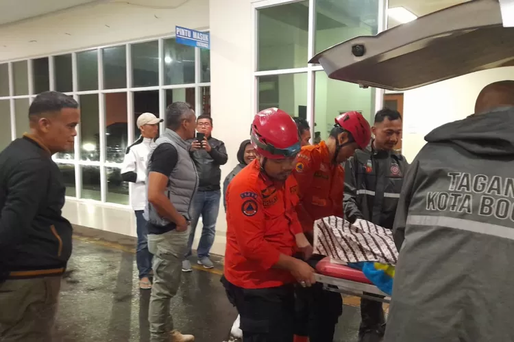 Longsor di Ciluar Kota Bogor, Tembok Penahan Tanah Timpa Kamar Rumah Satu Bayi Meninggal